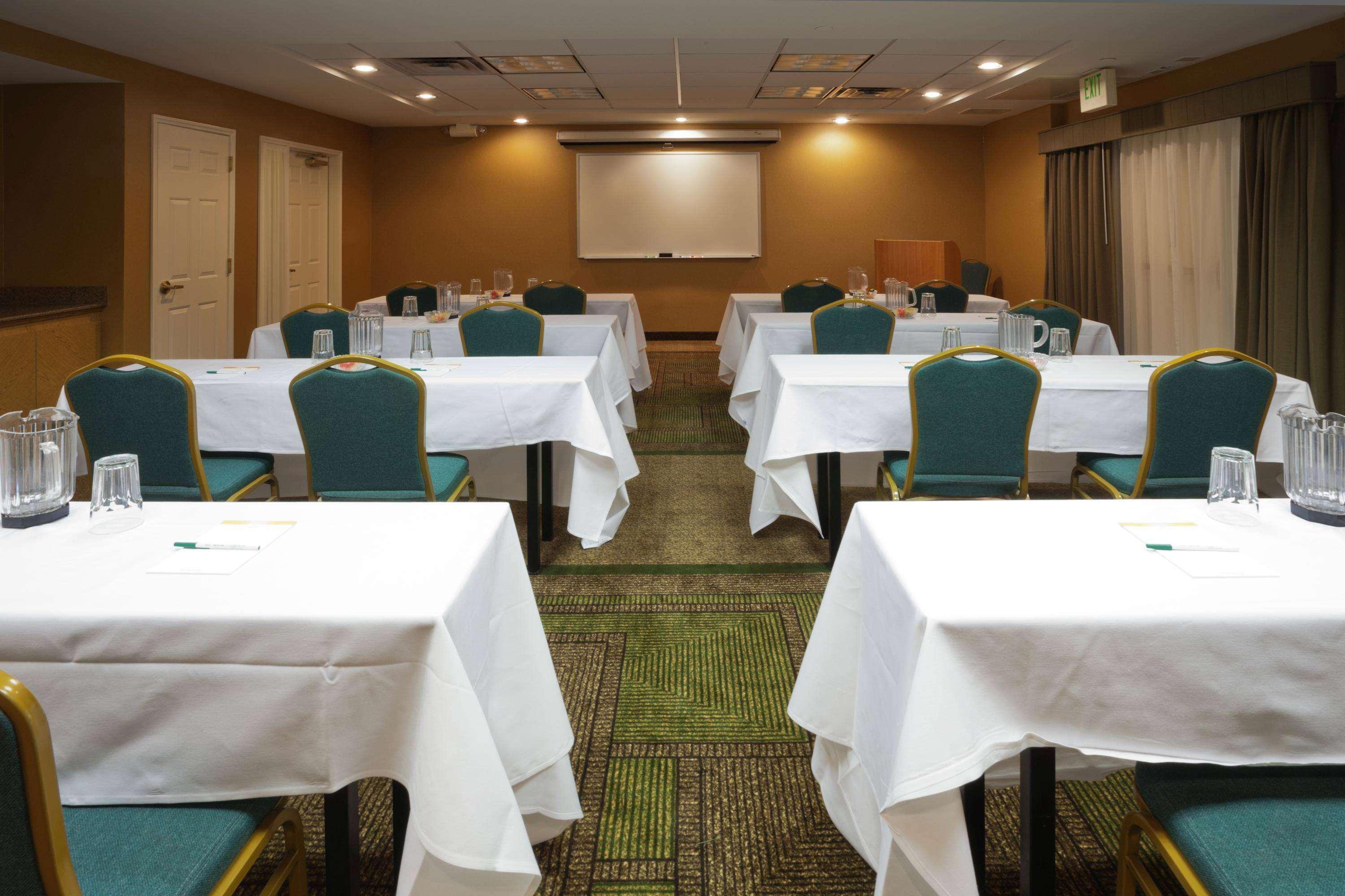 La Quinta By Wyndham Salt Airport Salt Lake City