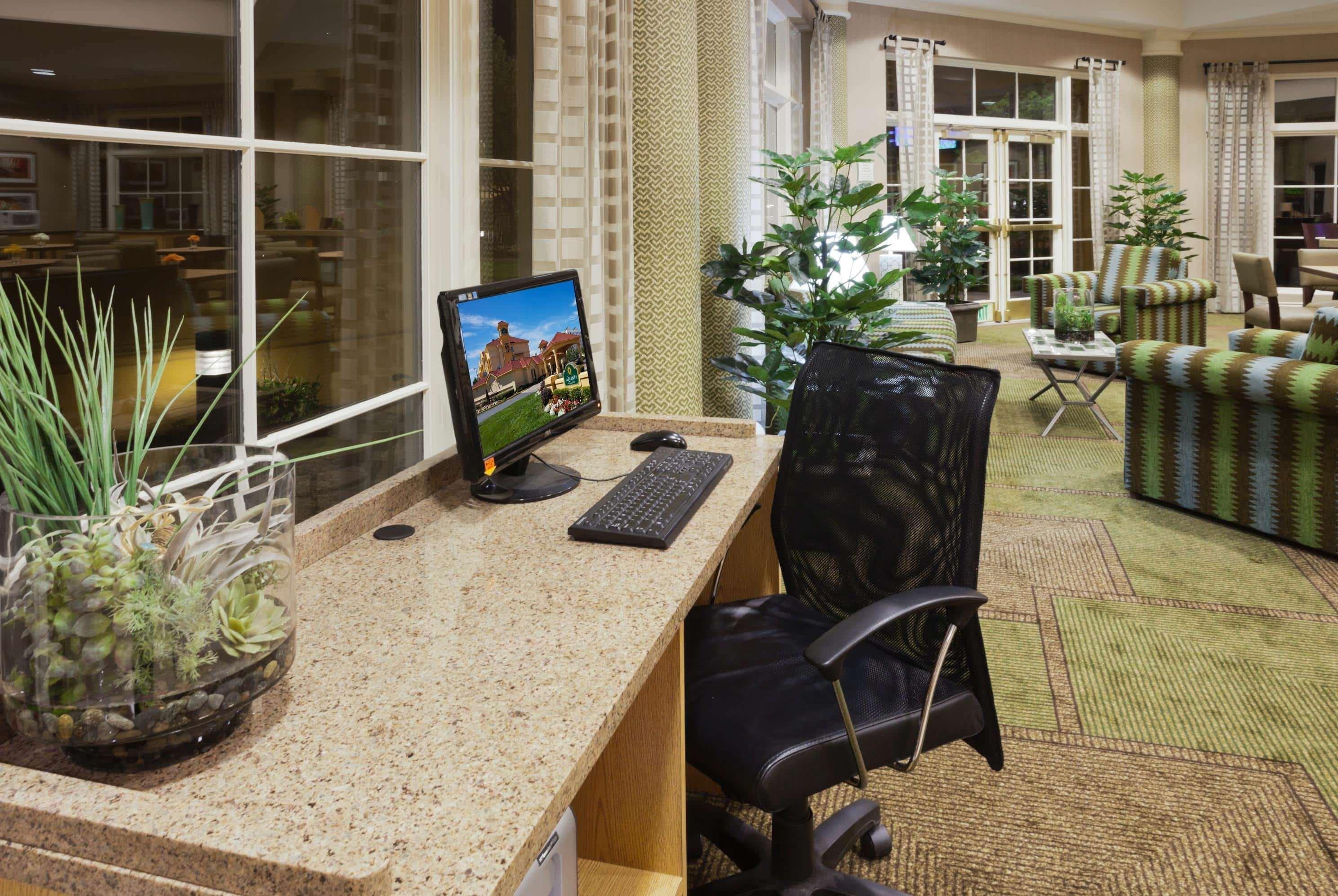 La Quinta By Wyndham Salt Airport Hotel Salt Lake City